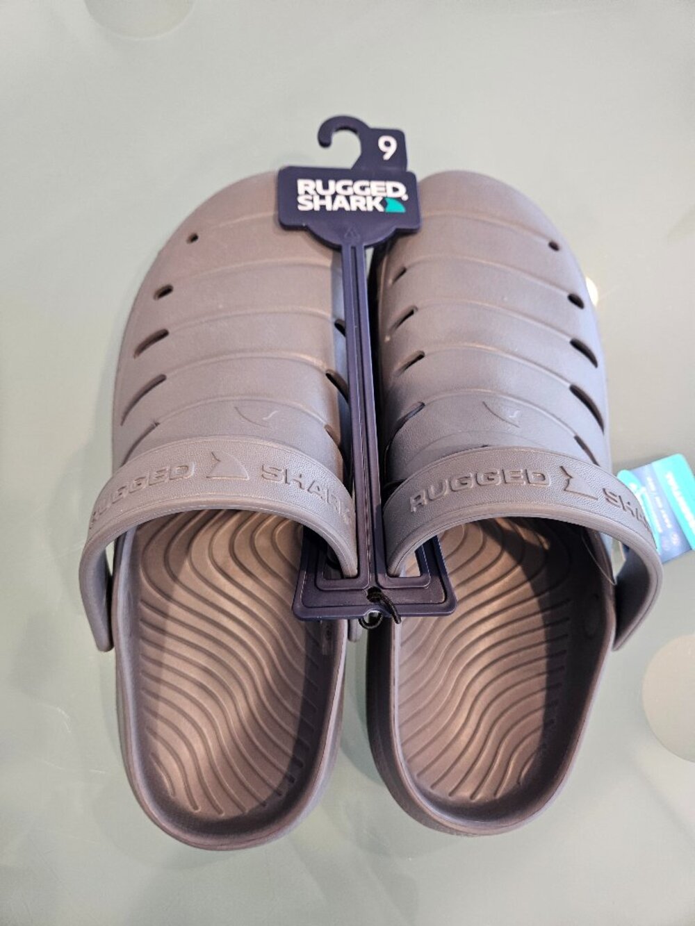 Rugged Shark Mans Clog Shoes Size 9 NWT Gray